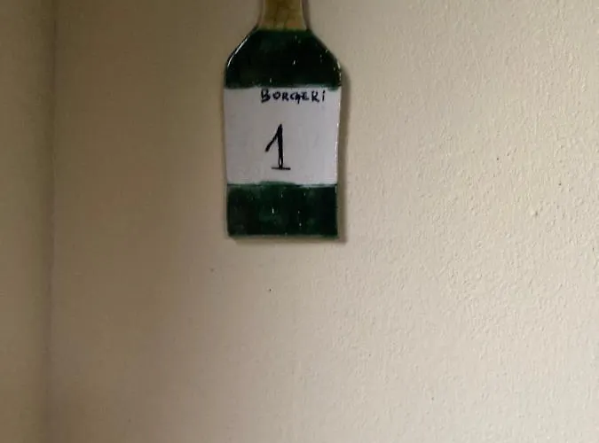 Borgeri קסטנייטו קרדוצ'י