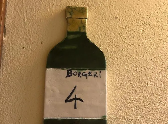 Borgeri * קסטנייטו קרדוצ'י